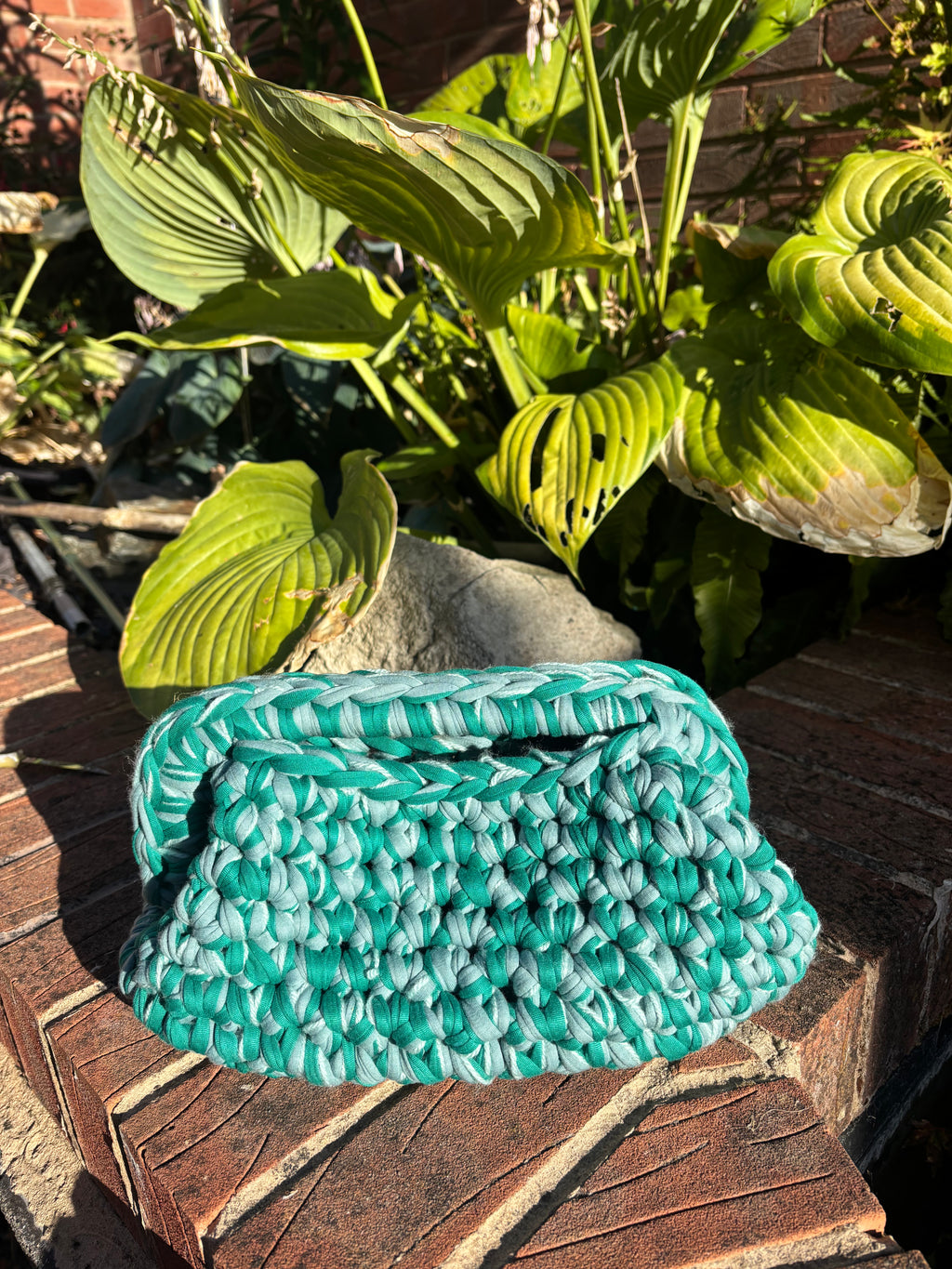 Deep sea clutch bag