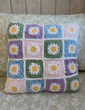 Daisy cushion cover